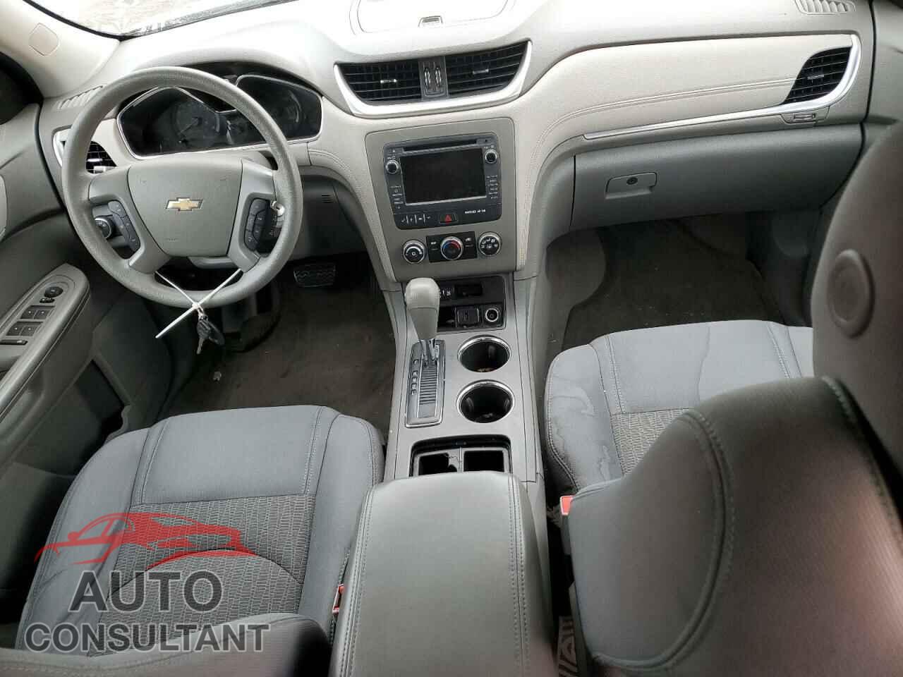 CHEVROLET TRAVERSE 2017 - 1GNKRFED1HJ320325