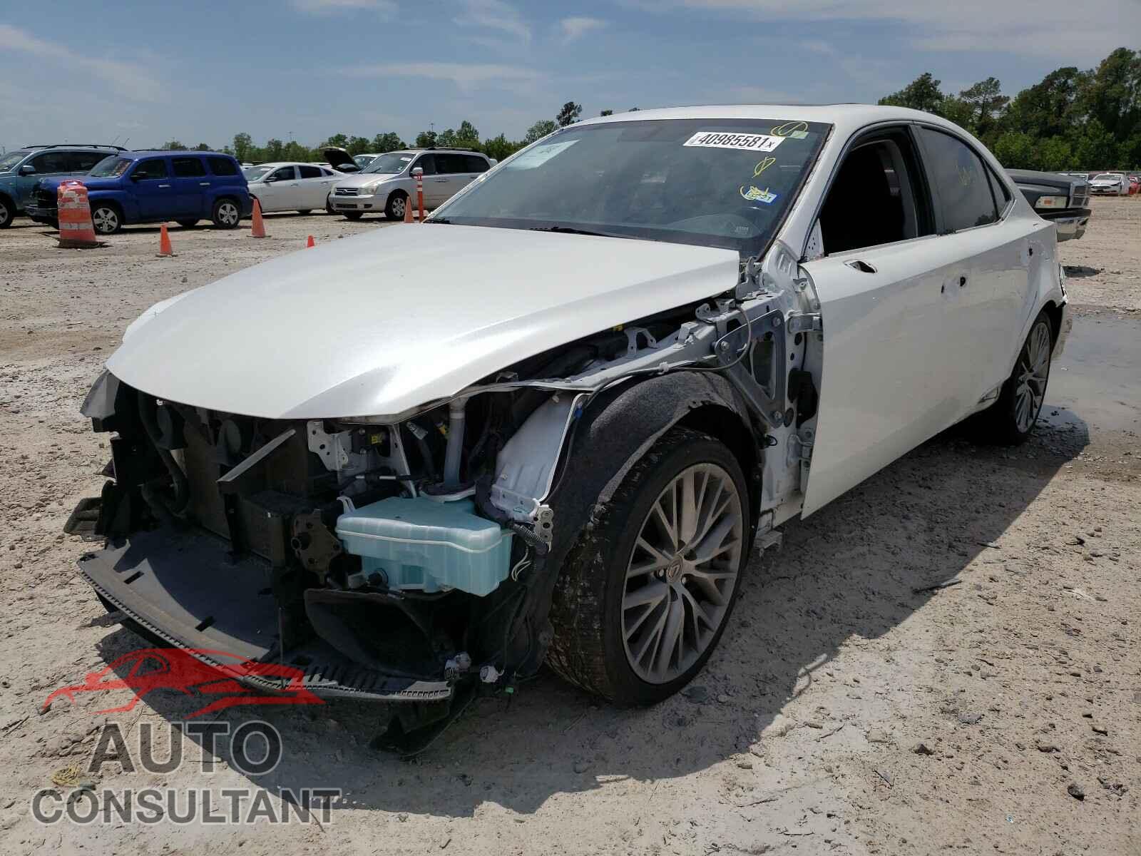 LEXUS IS 2016 - JTHBA1D20G5016346