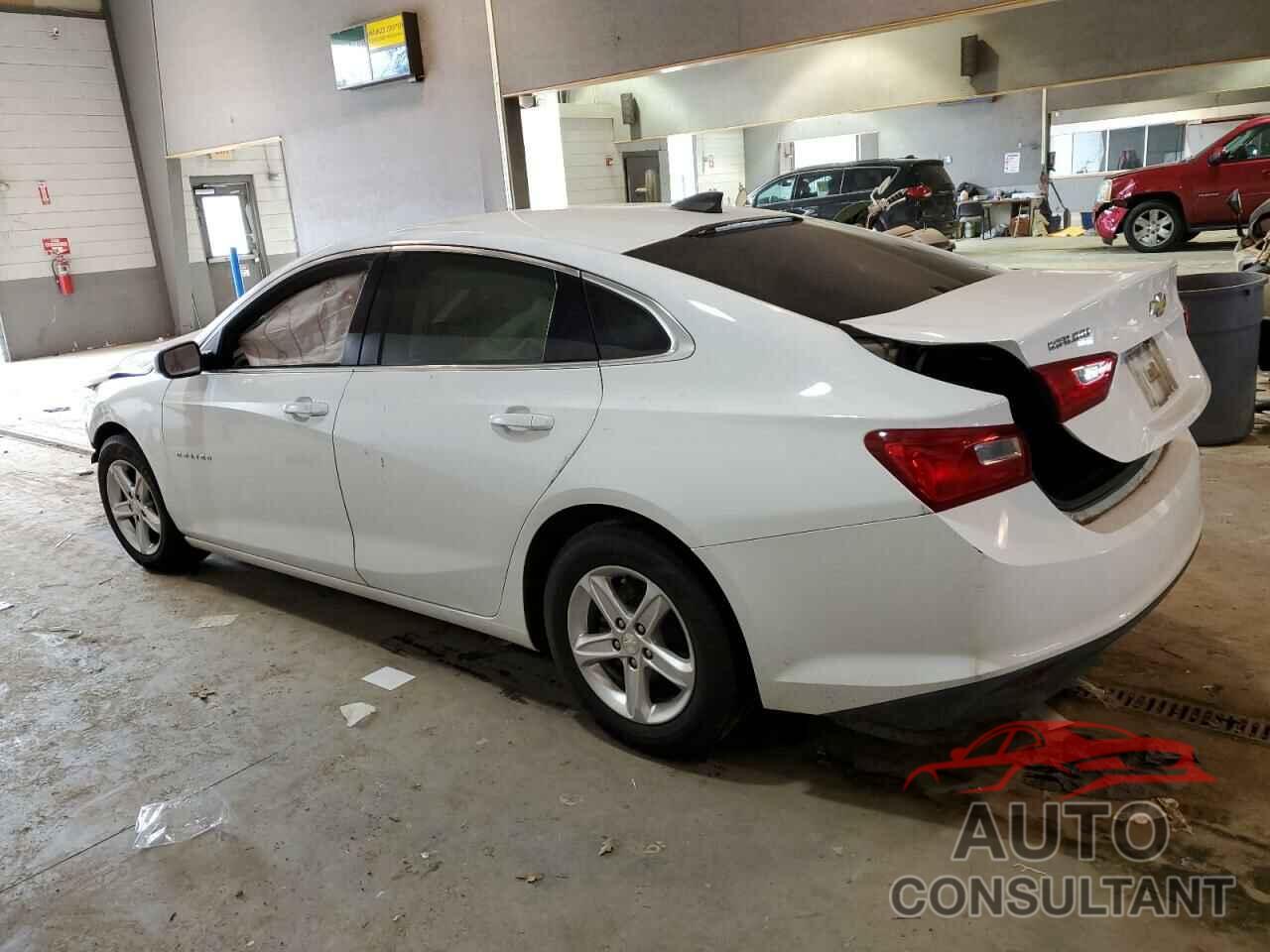 CHEVROLET MALIBU 2020 - 1G1ZB5ST2LF139059