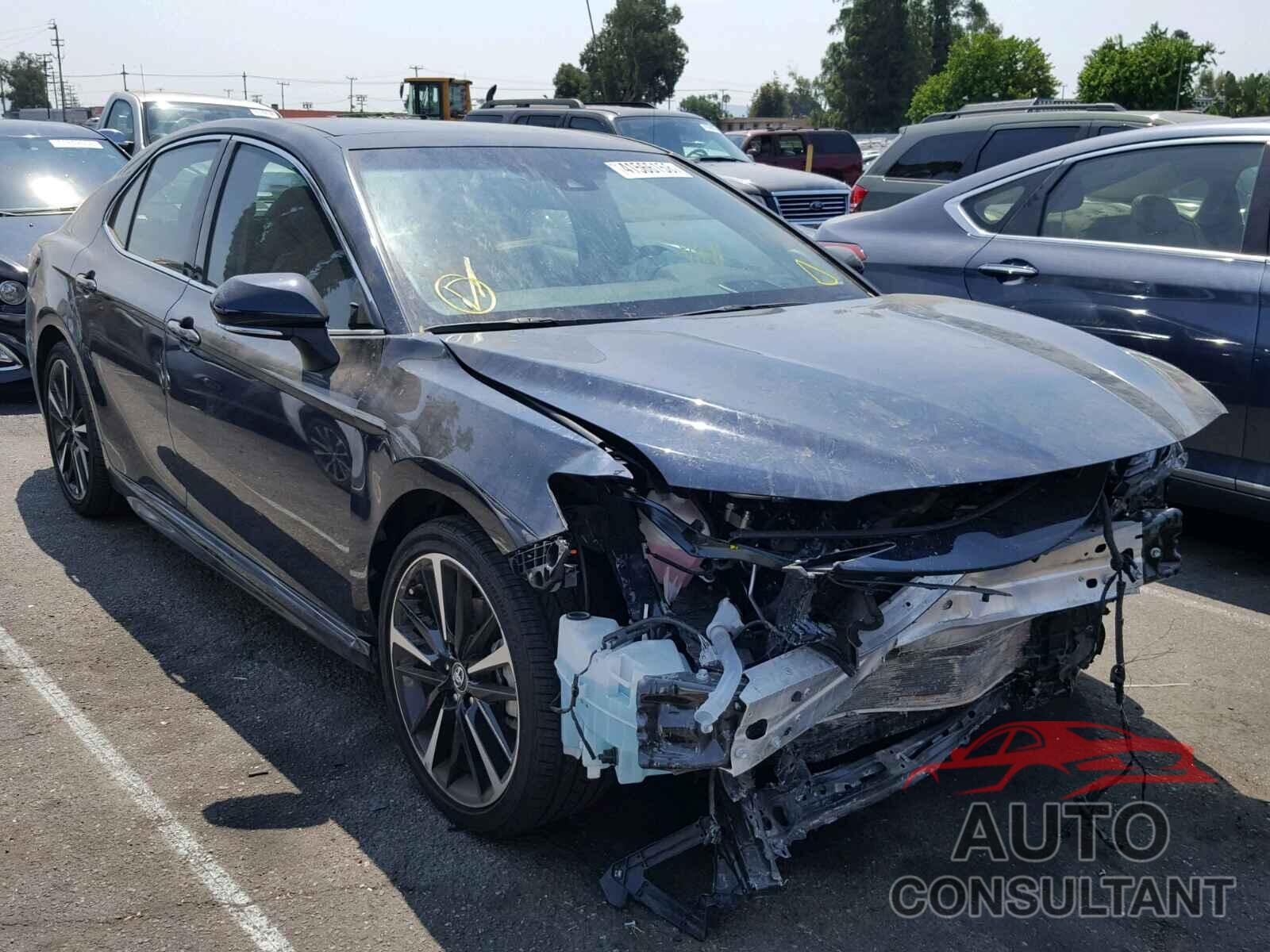 TOYOTA CAMRY 2018 - 4T1BZ1HK1JU504010