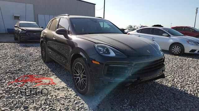 PORSCHE CAYENNE 2020 - WP1AA2AY5LDA04977