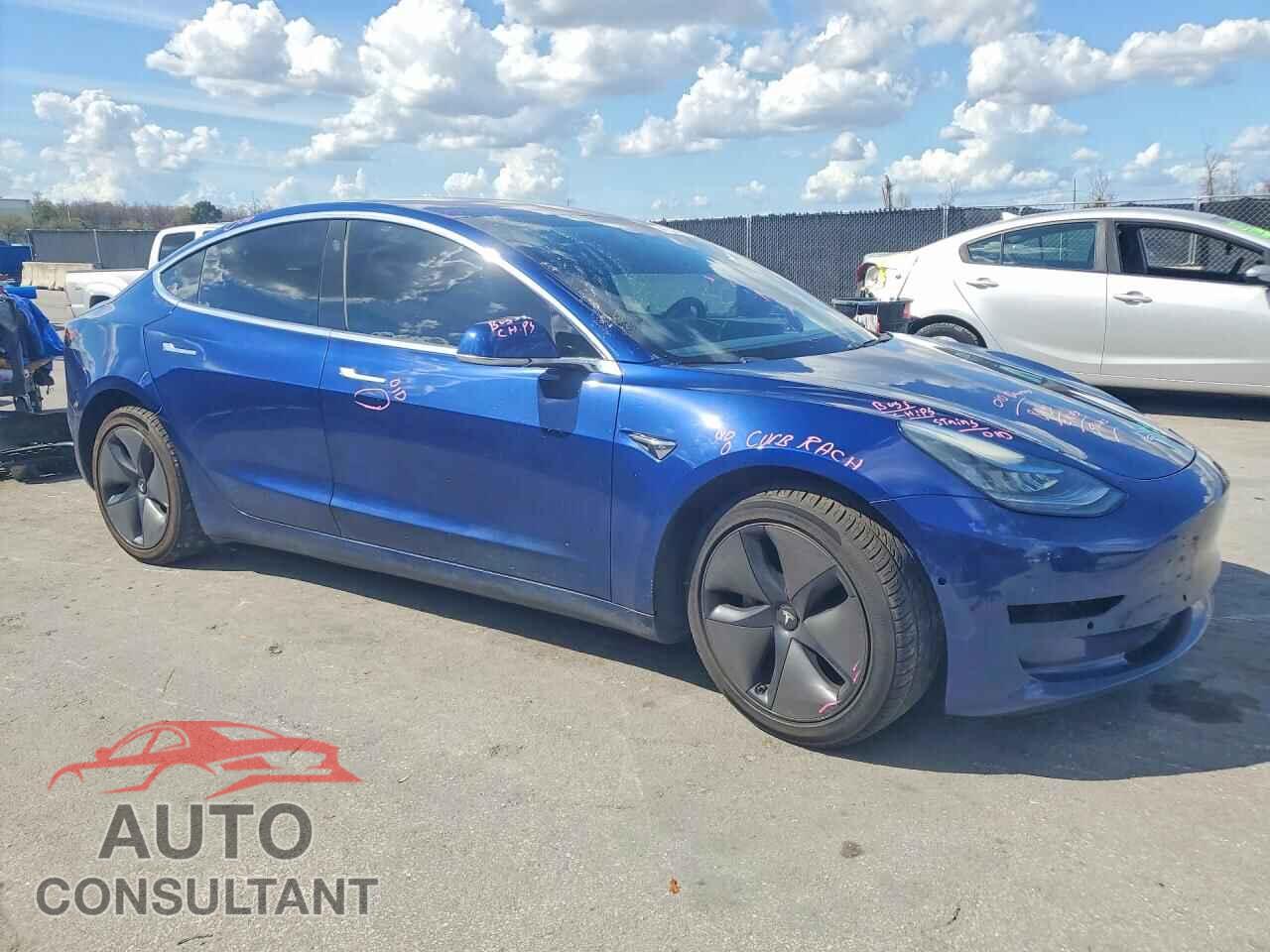 TESLA MODEL 3 2018 - 5YJ3E1EA7JF038141