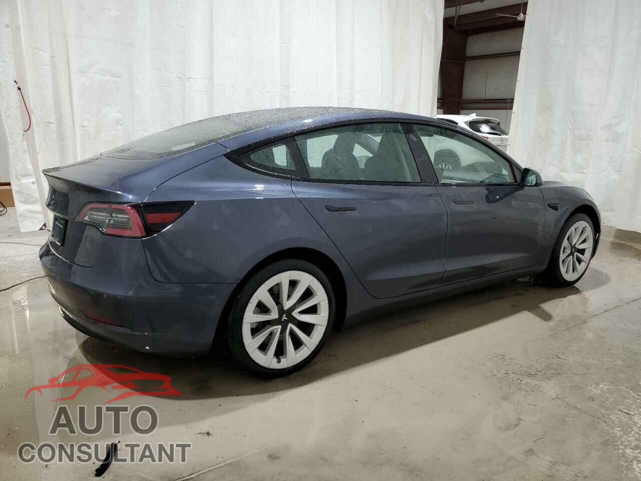 TESLA MODEL 3 2022 - 5YJ3E1EA6NF372490