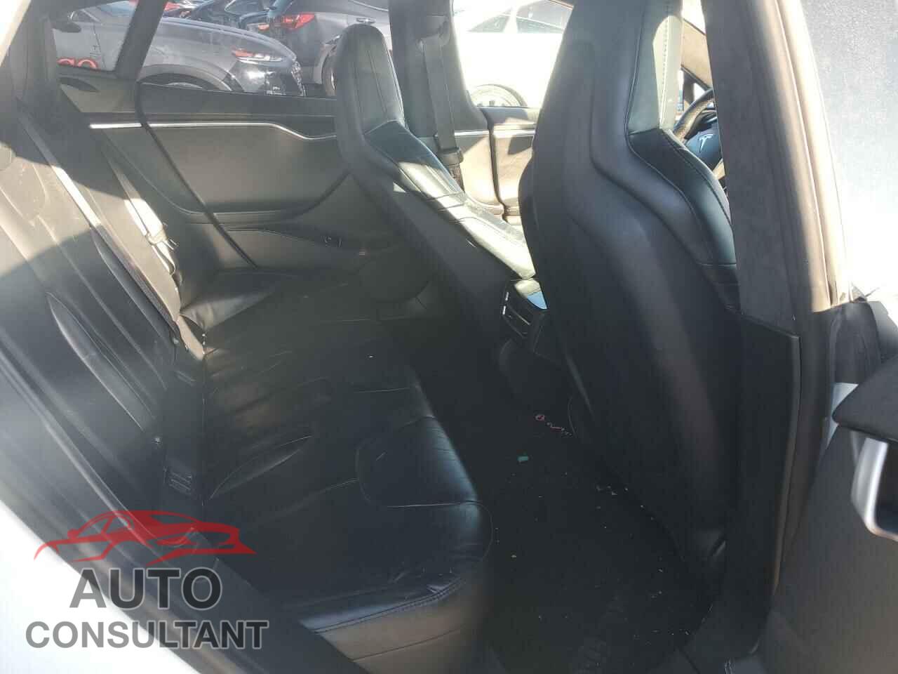 TESLA MODEL S 2015 - 5YJSA1S23FF094301