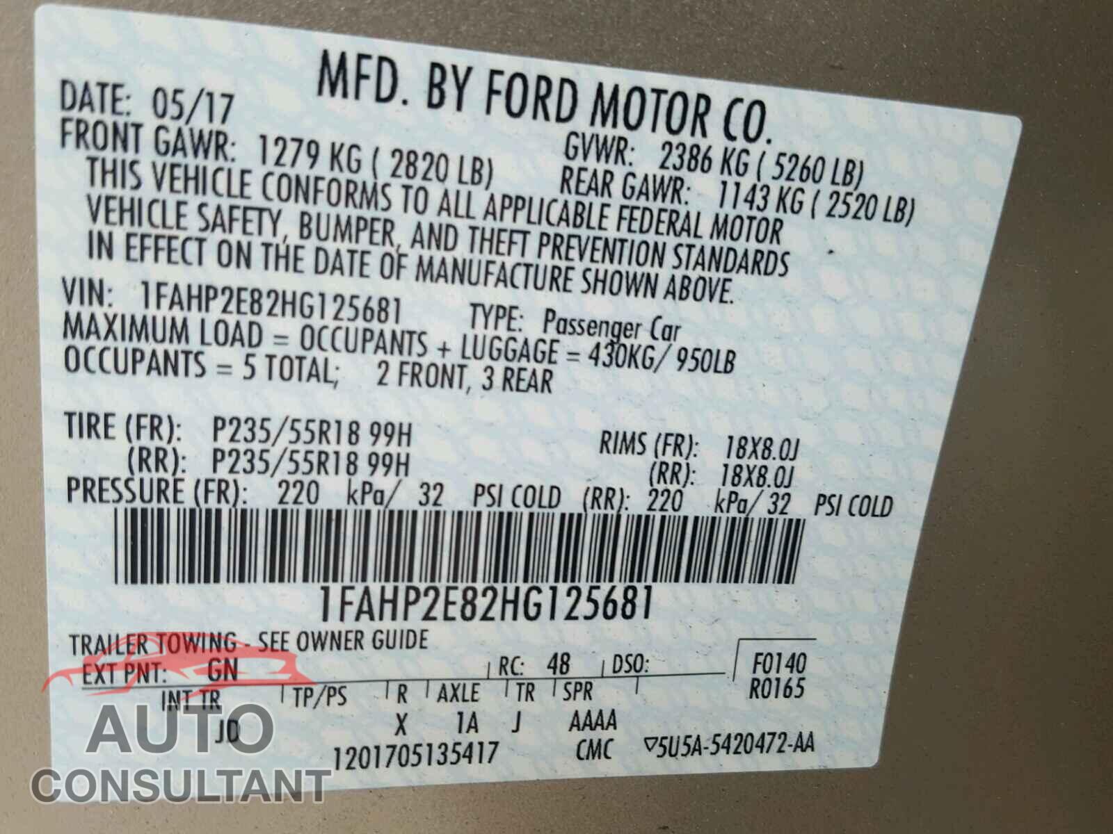 FORD TAURUS 2017 - 1FAHP2E82HG125681