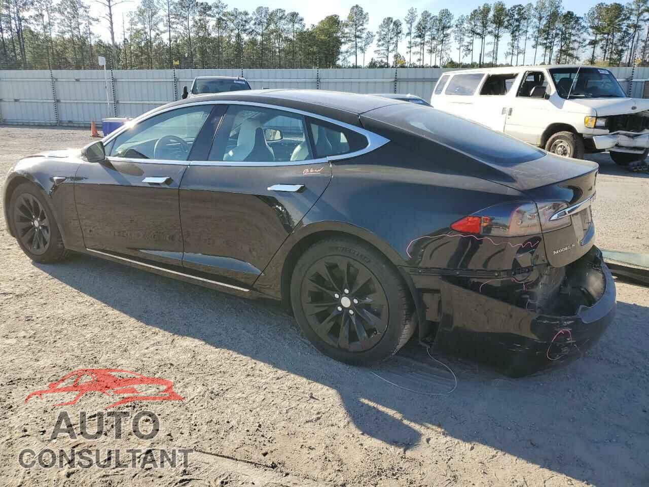 TESLA MODEL S 2017 - 5YJSA1E19HF225253