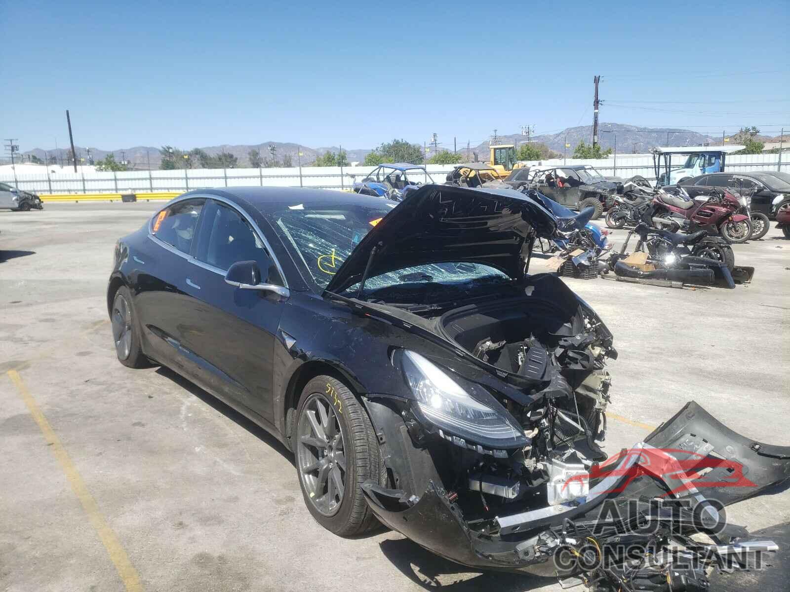 TESLA MODEL 3 2018 - 5YJ3E1EB7JF182197