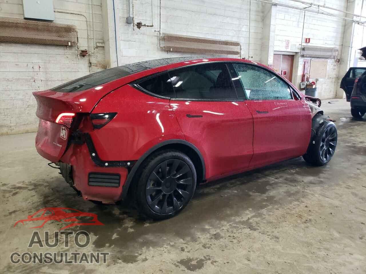 TESLA MODEL Y 2020 - 5YJYGDEEXLF011006