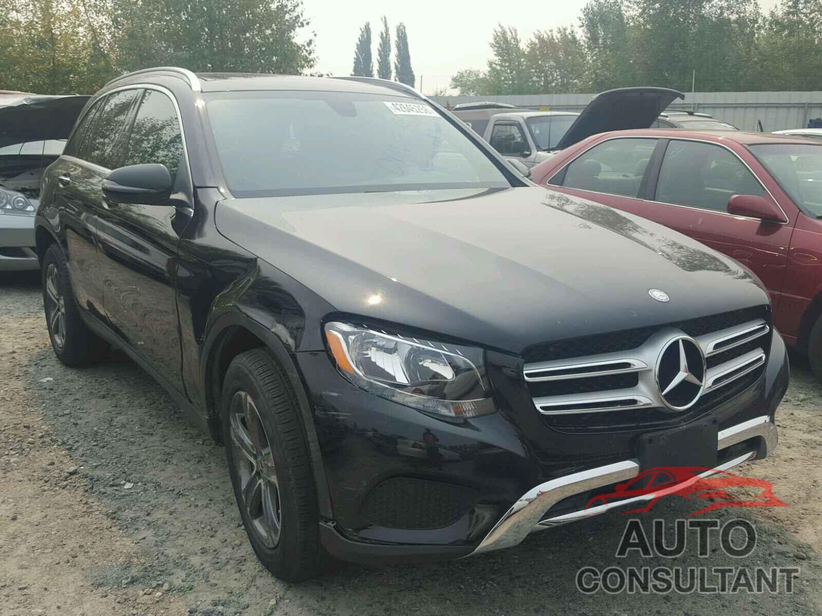 MERCEDES-BENZ GLC 300 4MATIC 2017 - WDC0G4KB6HF226581