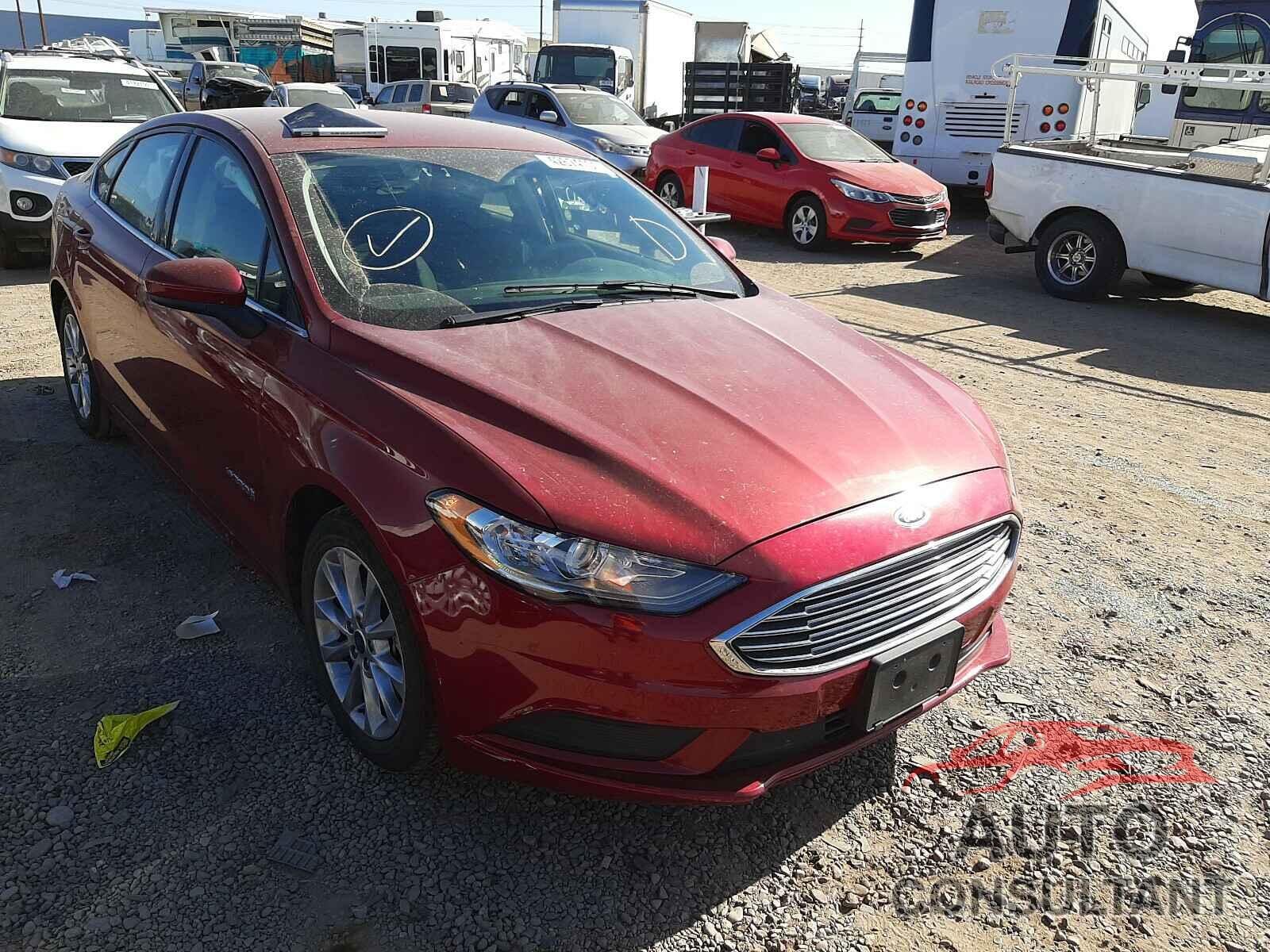 FORD FUSION 2017 - 3FA6P0LU0HR383721