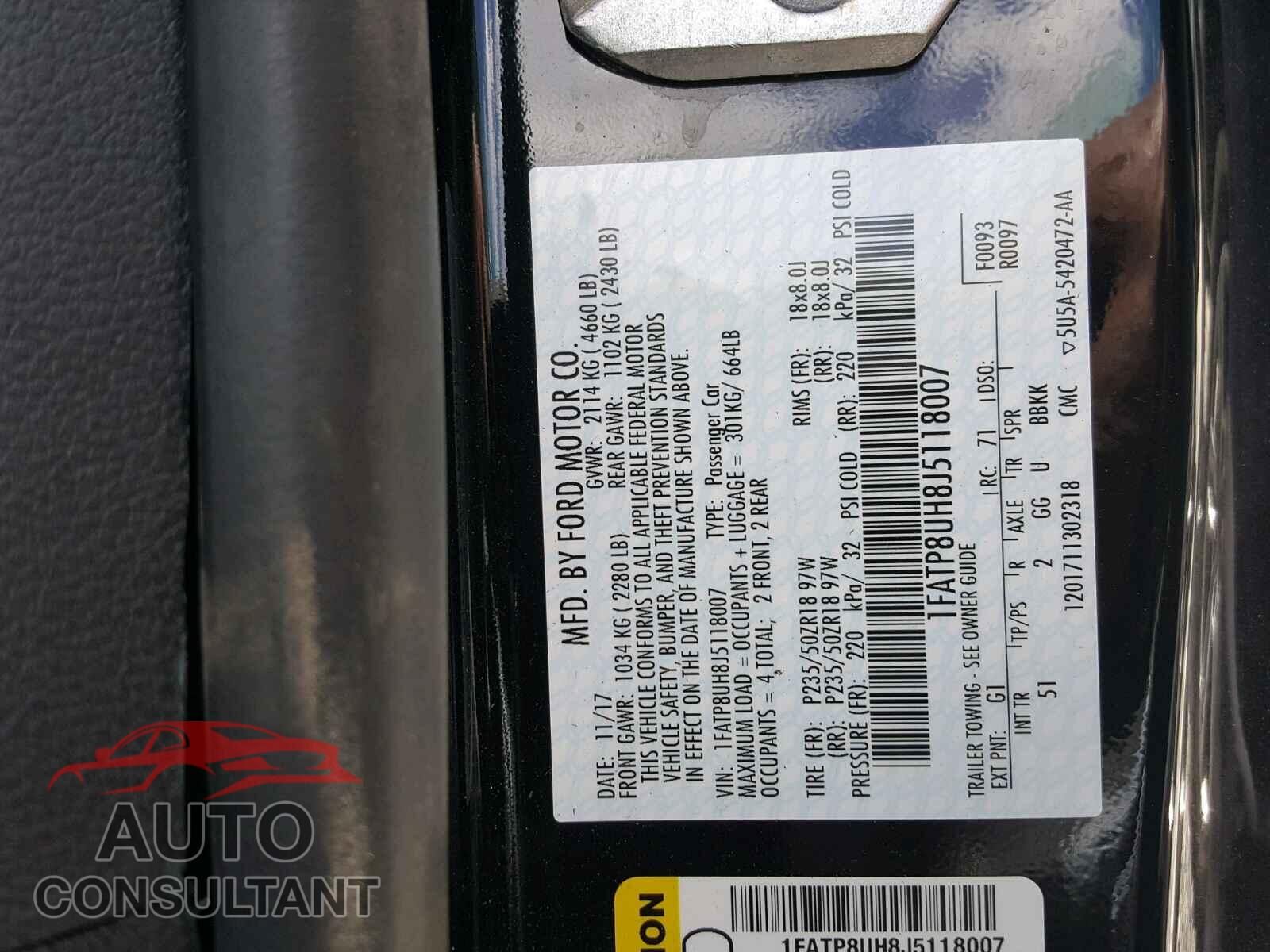FORD MUSTANG 2018 - 1FATP8UH8J5118007