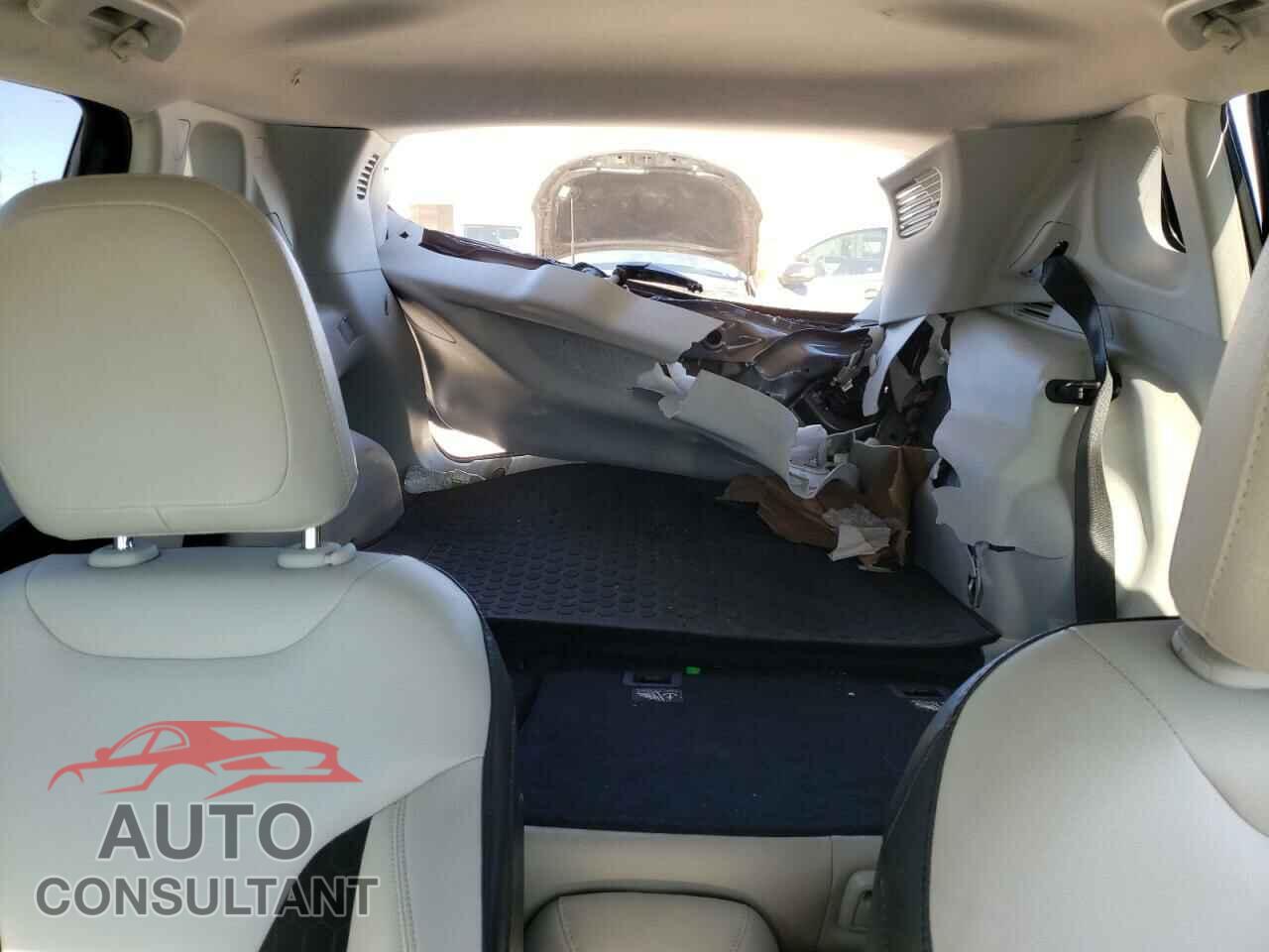 JEEP COMPASS 2018 - 3C4NJDBB8JT112087