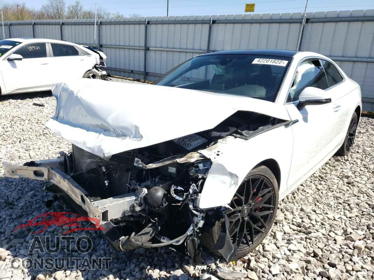 AUDI A5 2018 - WAUNNAF54JA048285
