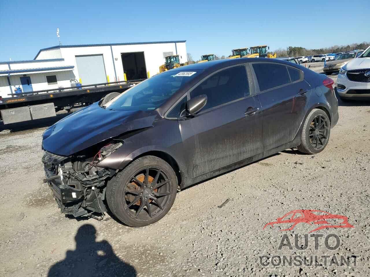 KIA FORTE 2018 - 3KPFL4A77JE199075