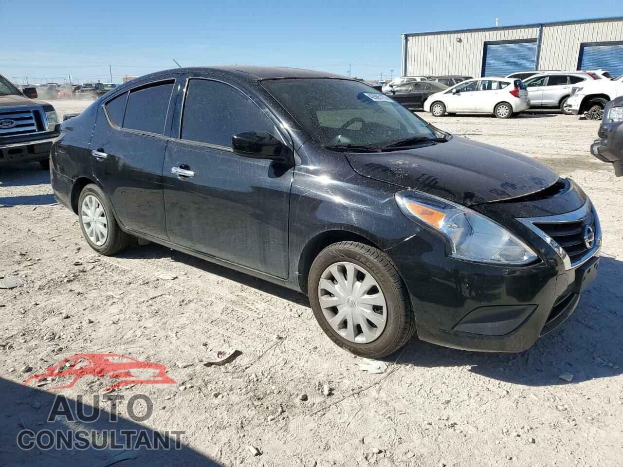 NISSAN VERSA 2019 - 3N1CN7AP3KL857036