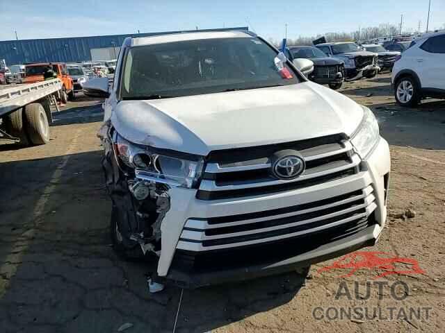 TOYOTA HIGHLANDER 2018 - 5TDJZRFH8JS843597