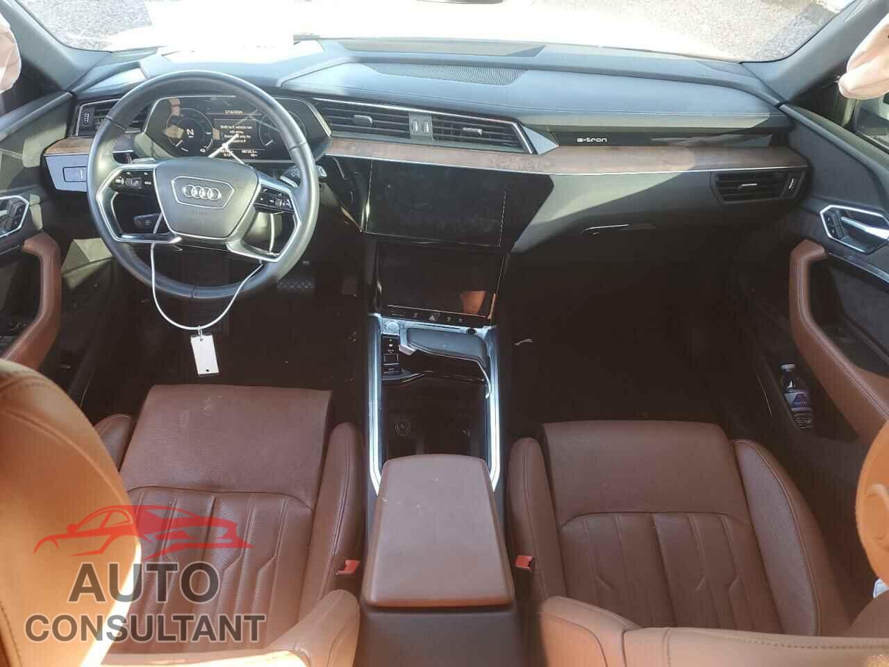 AUDI E-TRON 2019 - WA1VAAGE1KB020995