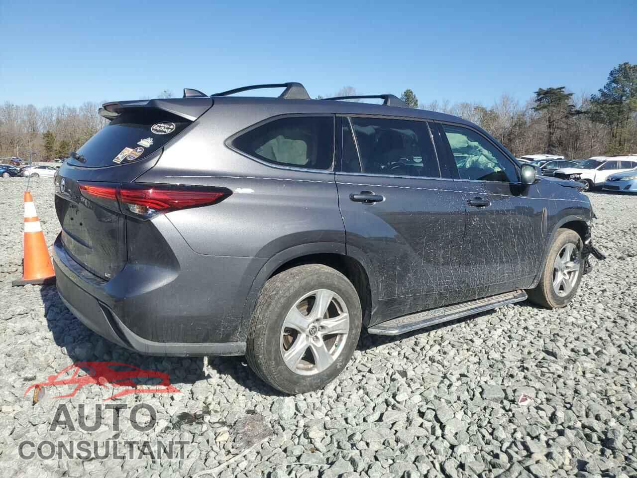 TOYOTA HIGHLANDER 2022 - 5TDZZRAH6NS118564