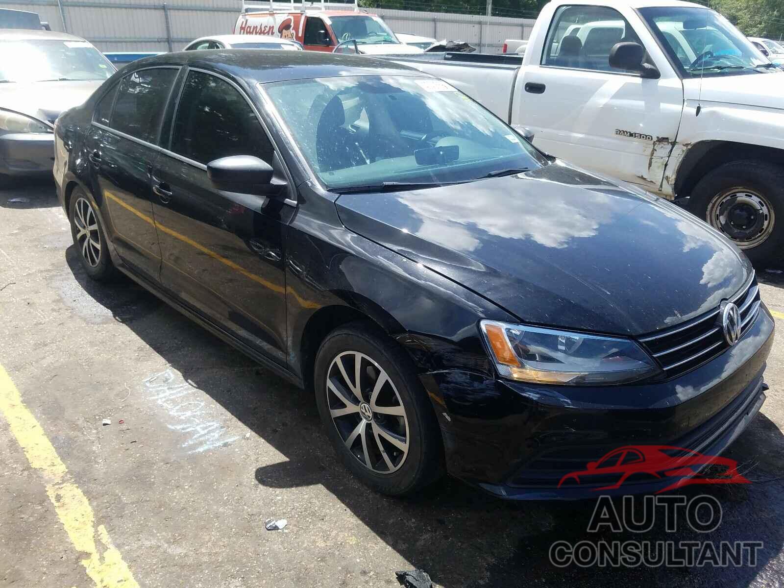 VOLKSWAGEN JETTA 2016 - 3VWD67AJ4GM412989
