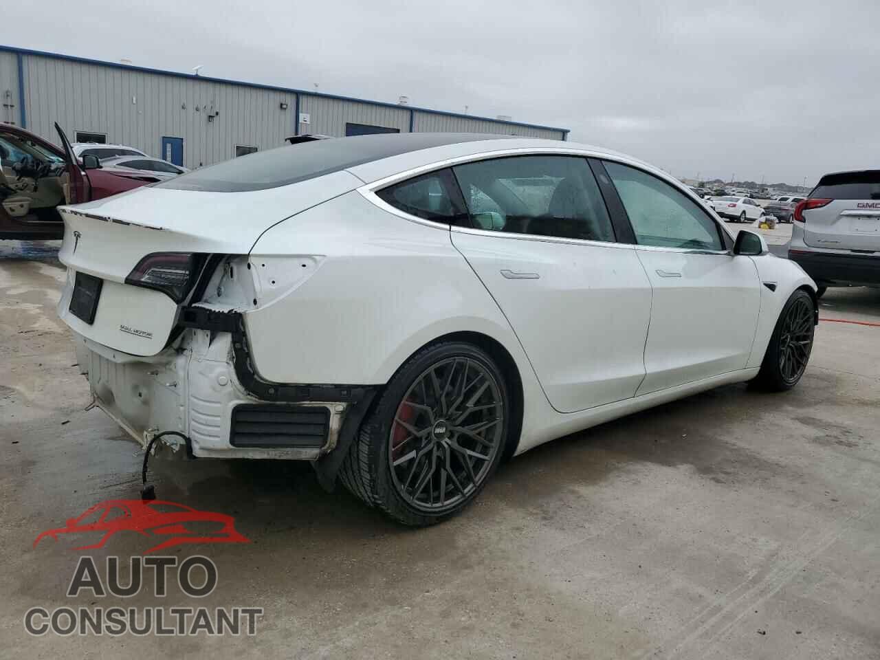 TESLA MODEL 3 2020 - 5YJ3E1EC4LF624154