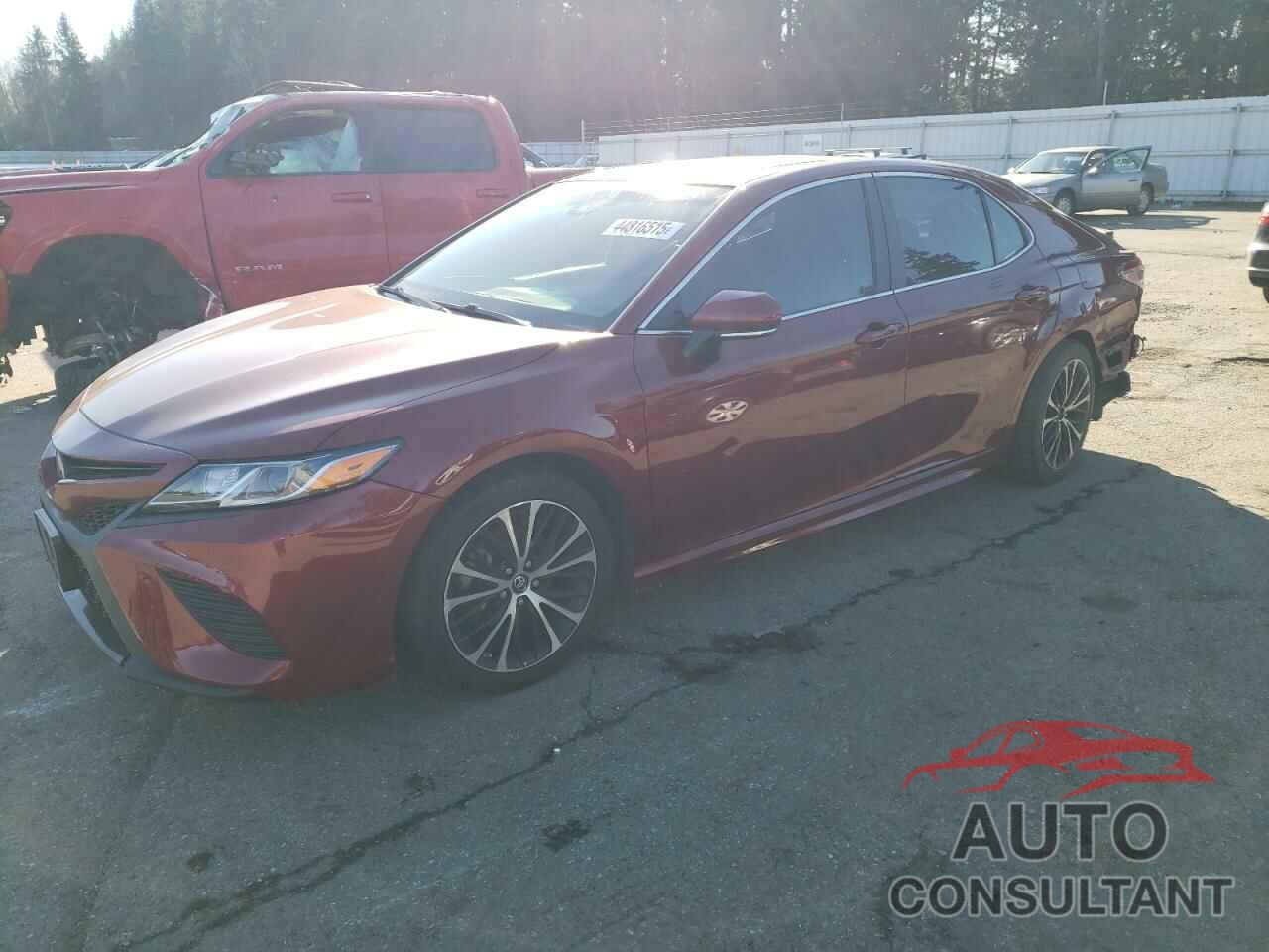 TOYOTA CAMRY 2018 - 4T1B11HK9JU605268