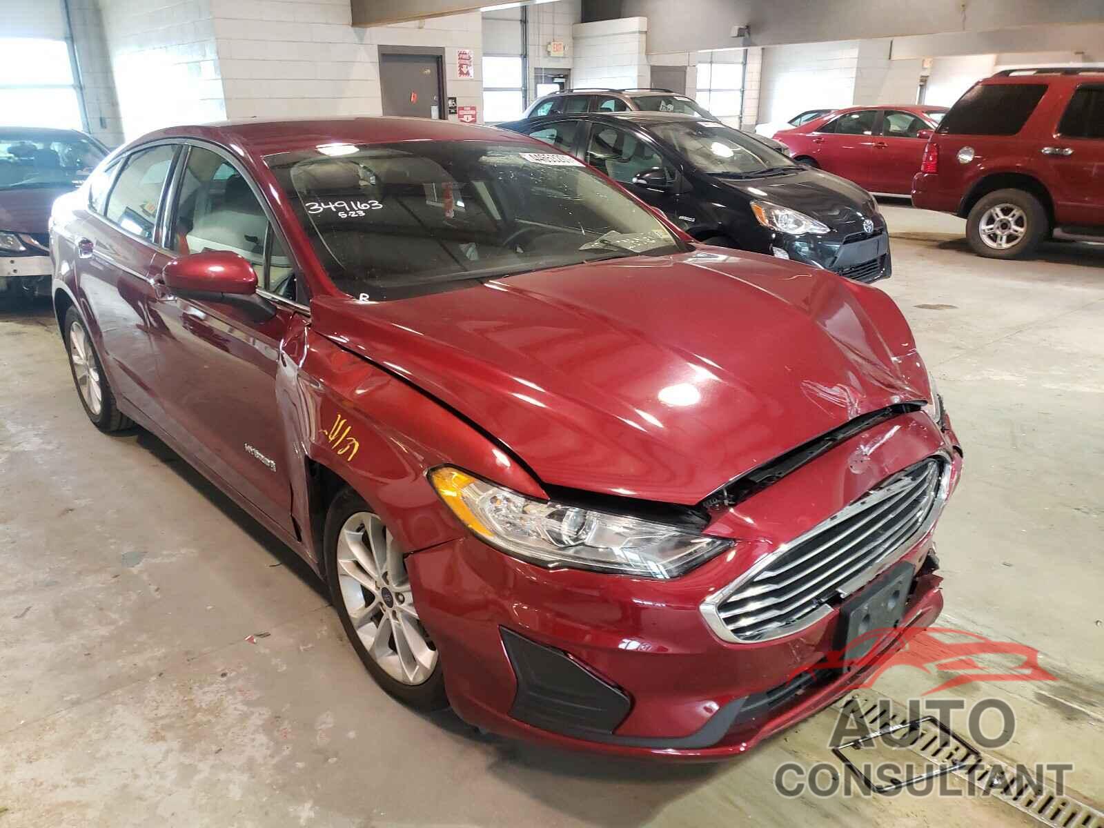 FORD FUSION 2019 - 3FA6P0LU4KR257076