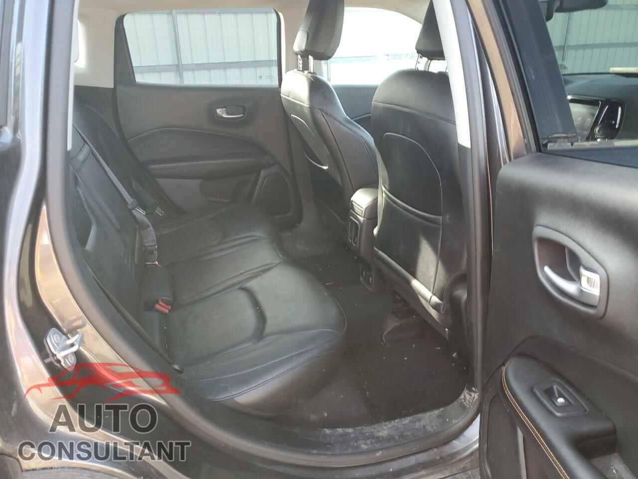 JEEP COMPASS 2017 - 3C4NJDCB3HT640774