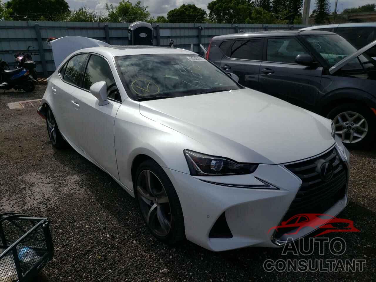 LEXUS IS 2018 - JTHBA1D24J5073351