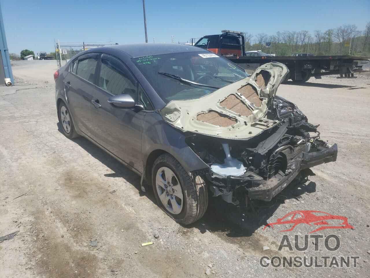 KIA FORTE 2016 - KNAFX4A6XG5522905