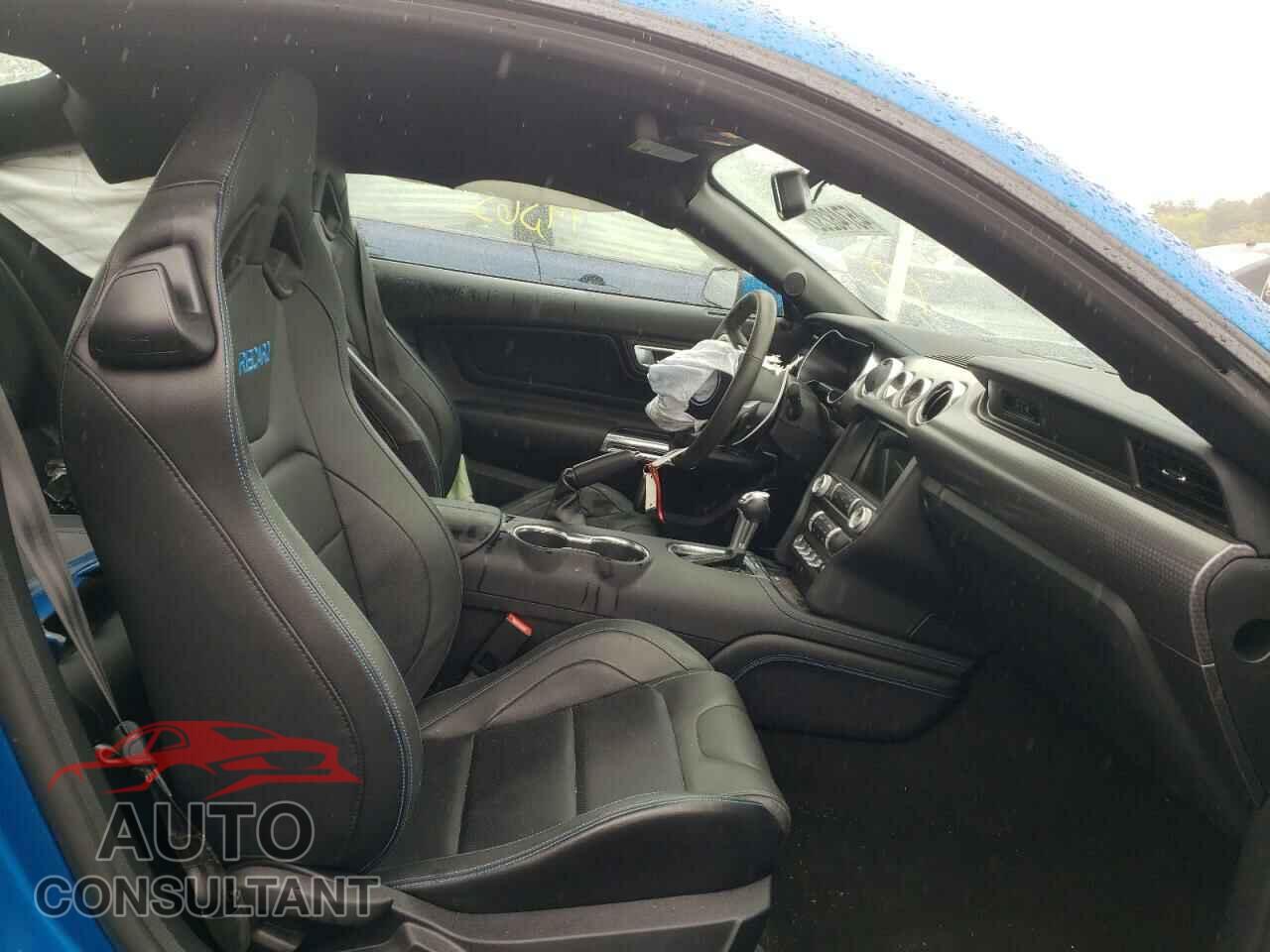 FORD MUSTANG 2019 - 1FA6P8CF4K5203666