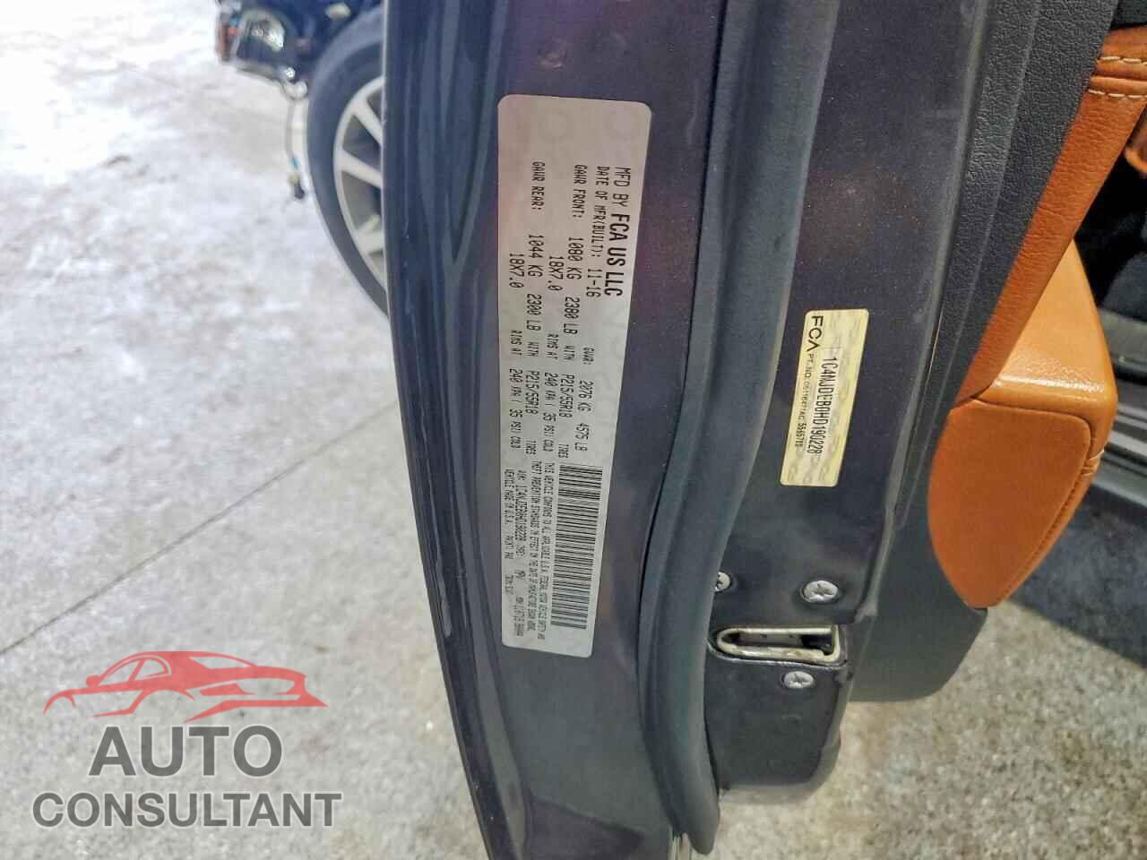 JEEP COMPASS 2017 - 1C4NJDEB0HD190228