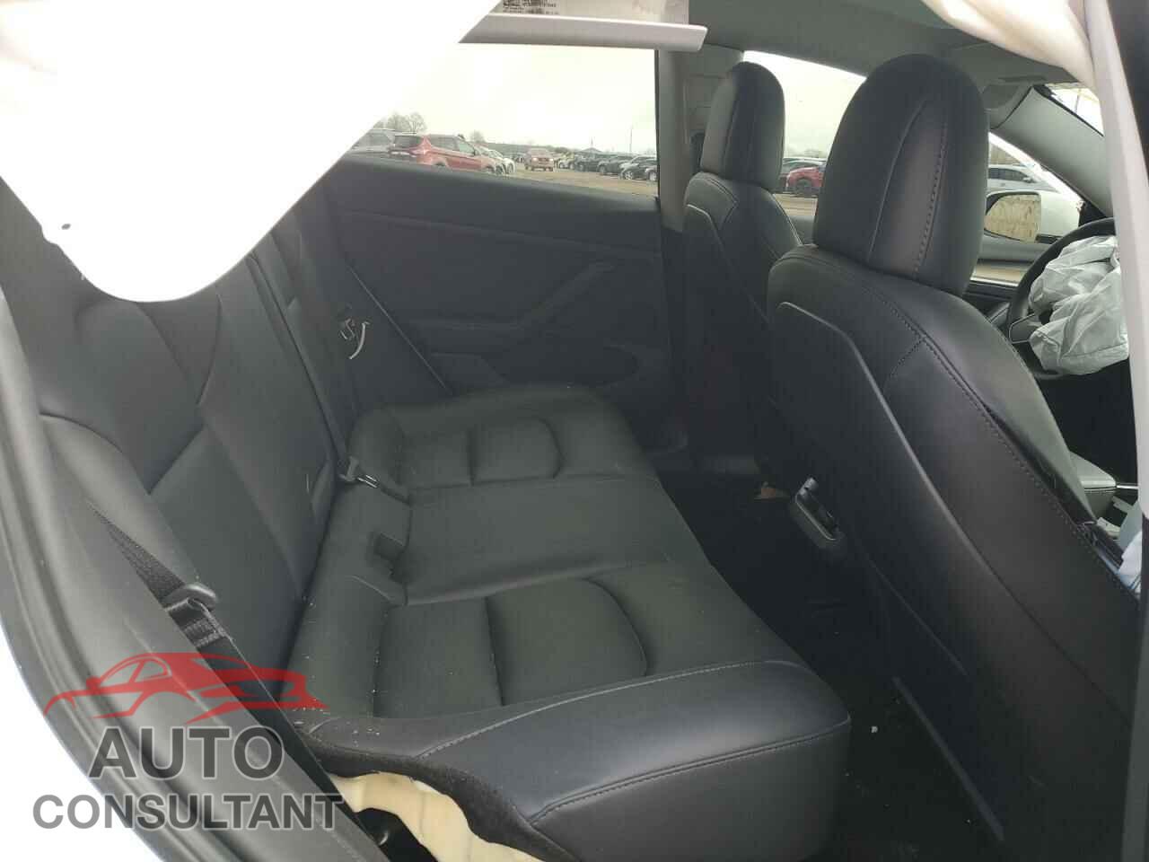 TESLA MODEL 3 2023 - 5YJ3E1EA8PF406481