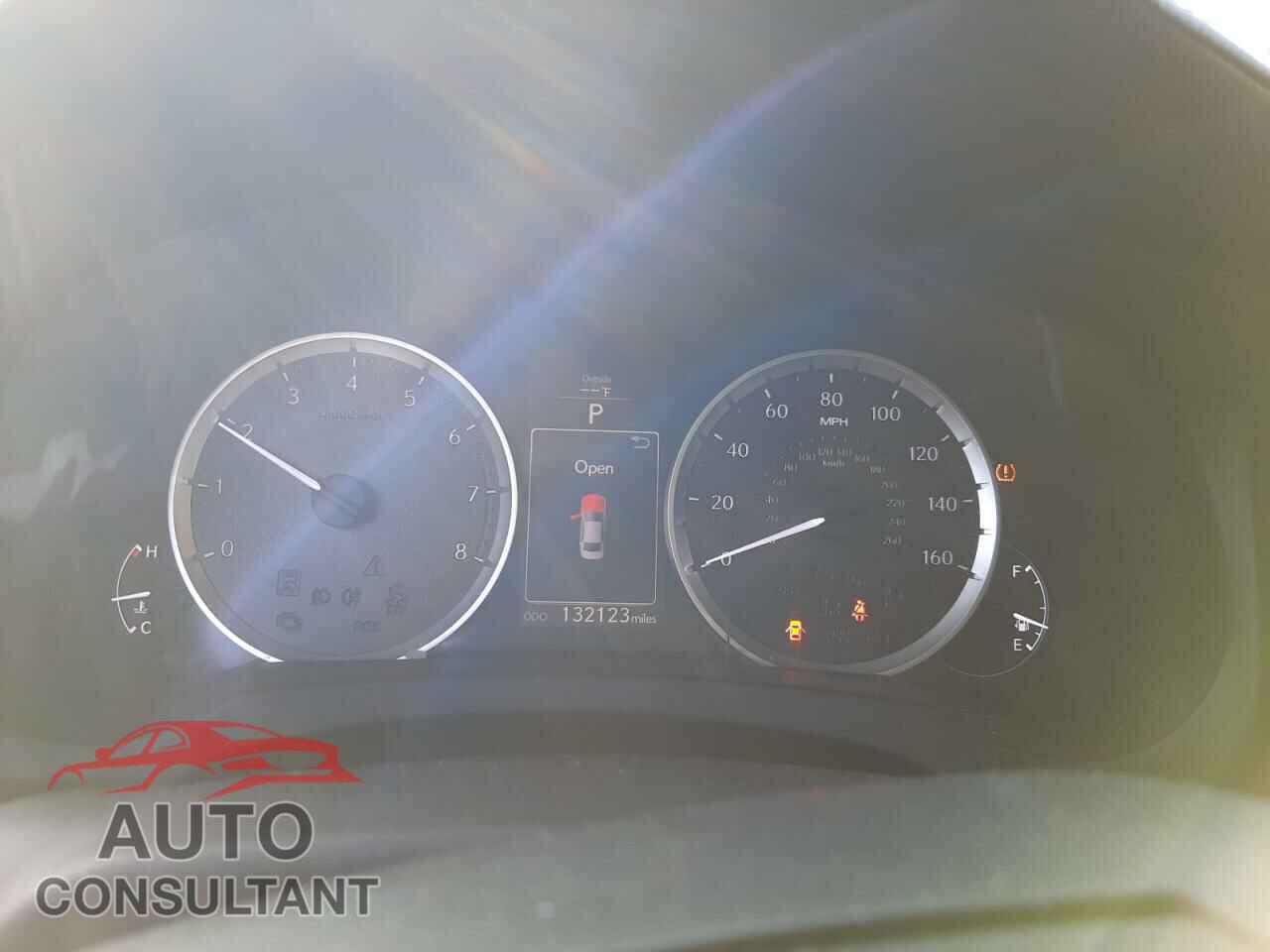 LEXUS IS 2015 - JTHCF1D23F5016409