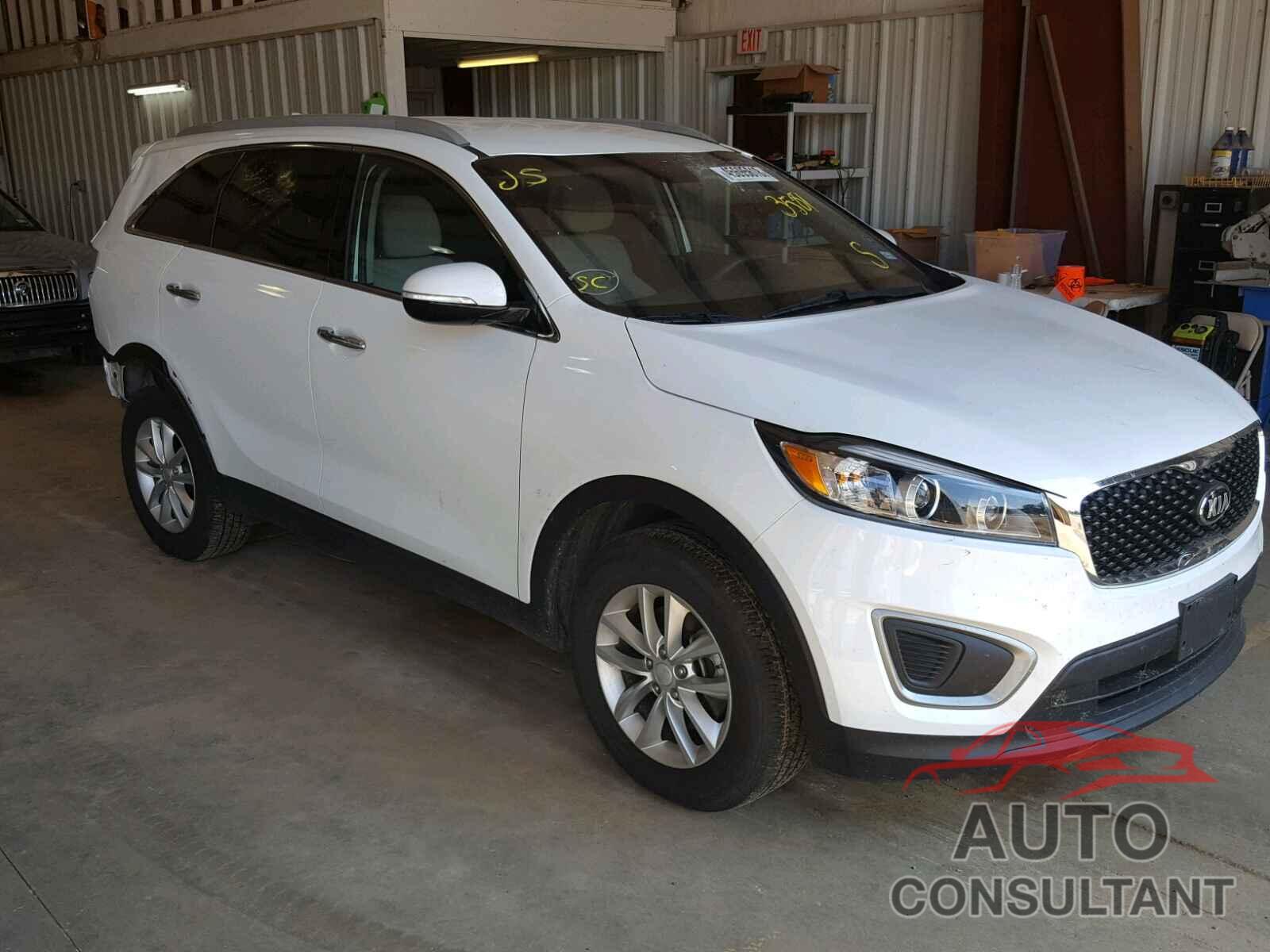 KIA SORENTO LX 2016 - 5XYPG4A50GG033581