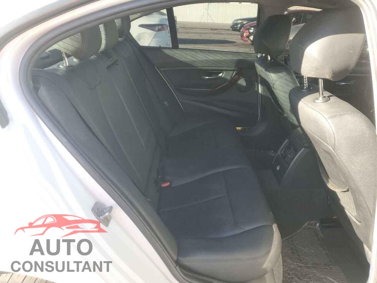 BMW 3 SERIES 2013 - WBA3A5C58DF603874
