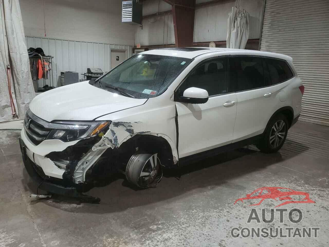 HONDA PILOT 2018 - 5FNYF6H57JB068920