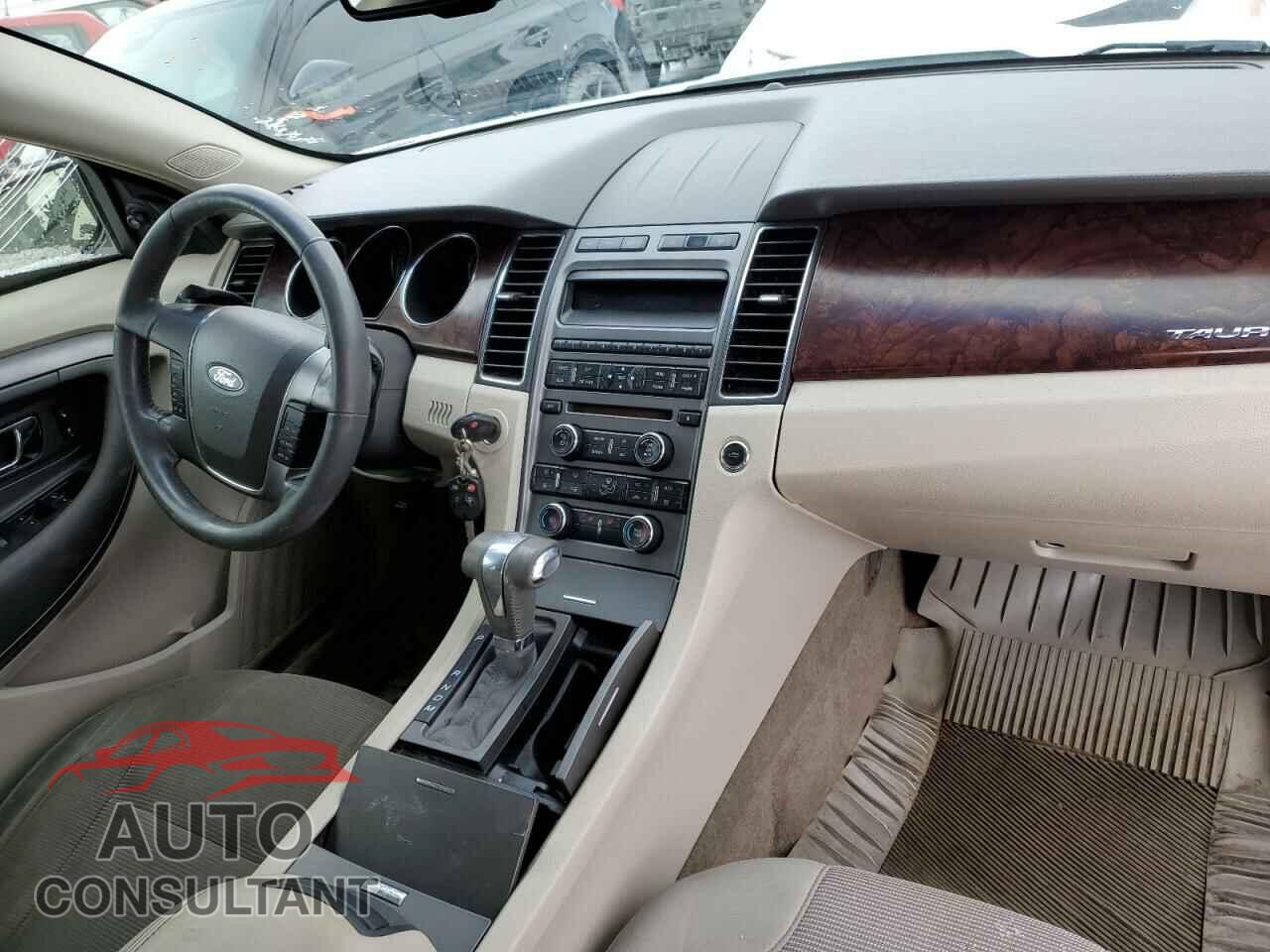 FORD TAURUS 2011 - 1FAHP2EW0BG171726