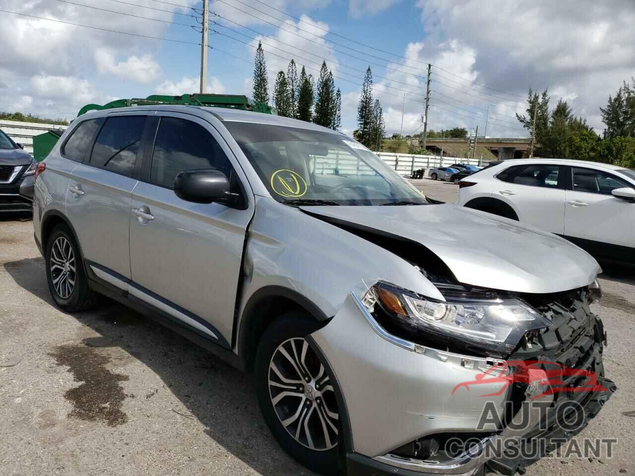 MITSUBISHI OUTLANDER 2018 - JA4AD2A36JZ054911