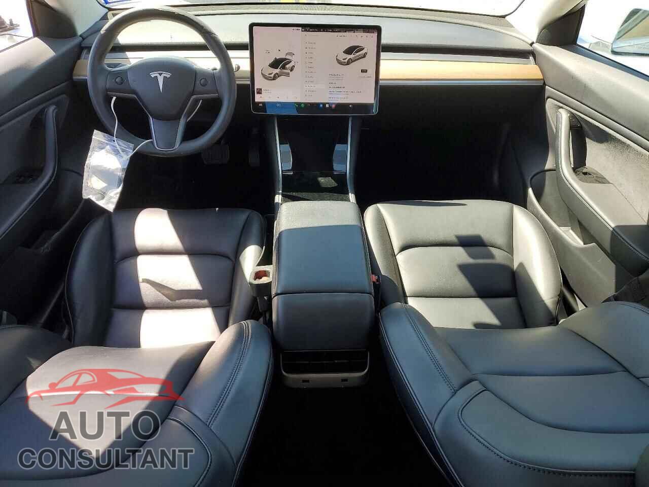 TESLA MODEL 3 2020 - 5YJ3E1EB5LF621139