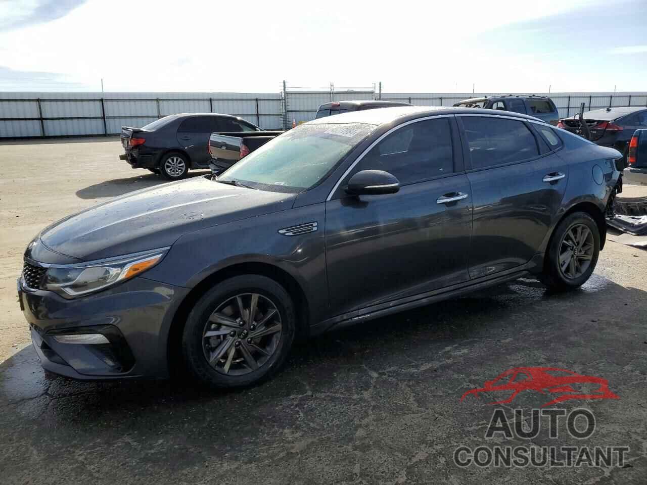 KIA OPTIMA 2019 - 5XXGT4L36KG283895