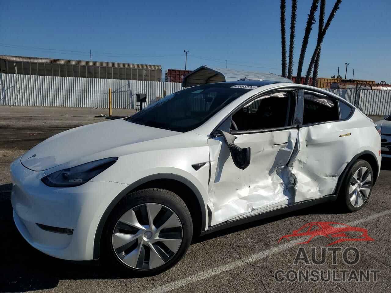 TESLA MODEL Y 2020 - 5YJYGDEE2LF010805