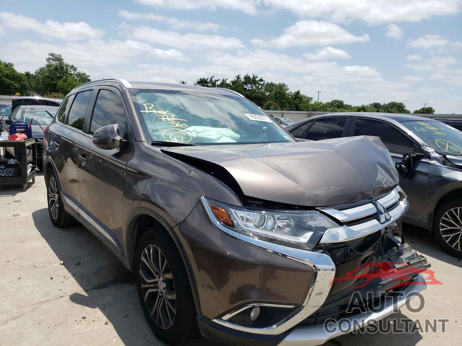 MITSUBISHI OUTLANDER 2017 - JA4AD3A39HZ053591