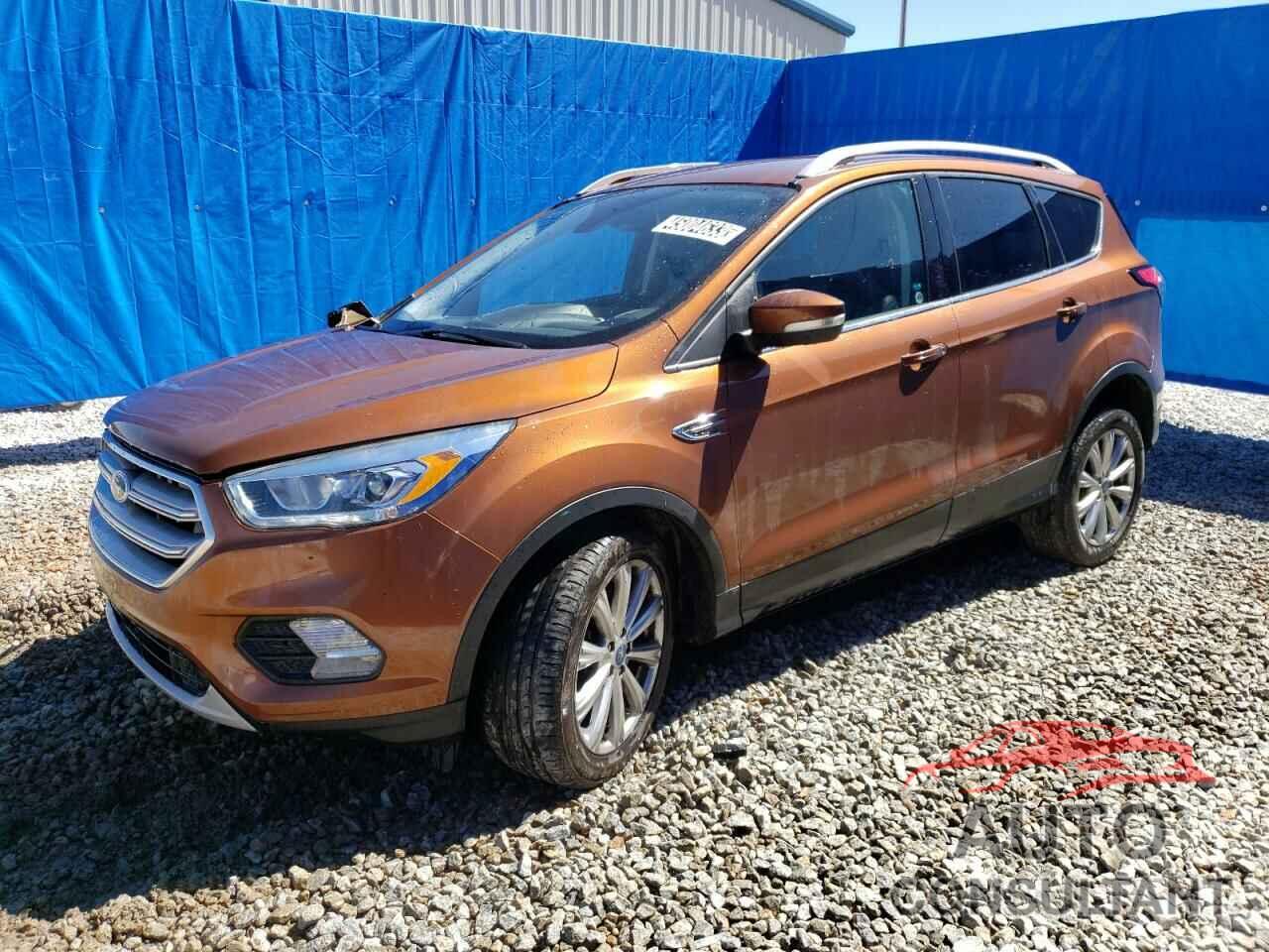 FORD ESCAPE 2017 - 1FMCU9J94HUD33806