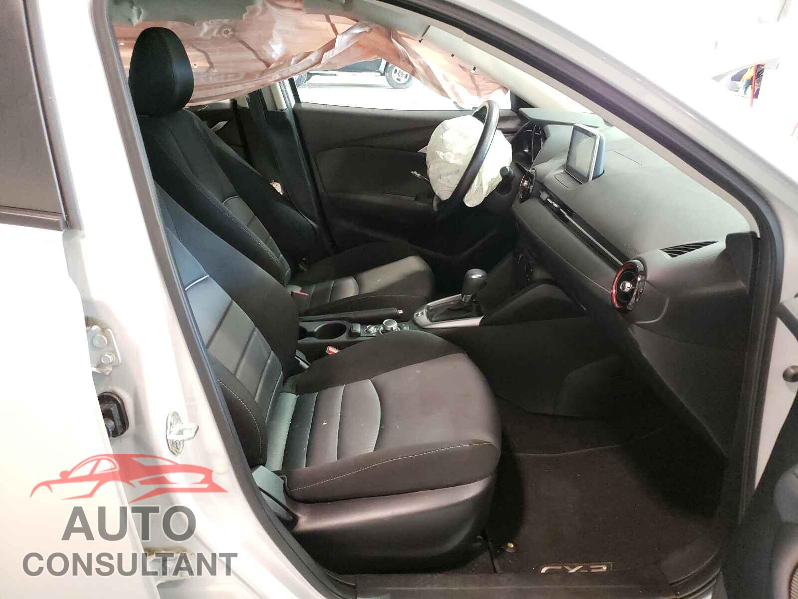 MAZDA CX-3 2017 - JM1DKFB70H0165552