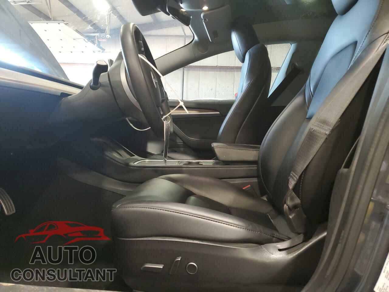 TESLA MODEL 3 2022 - 5YJ3E1EC6NF107912