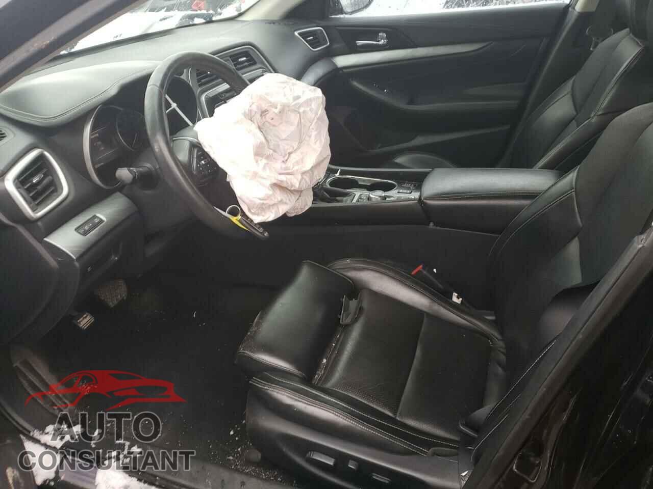 NISSAN MAXIMA 2017 - 1N4AA6AP1HC449171