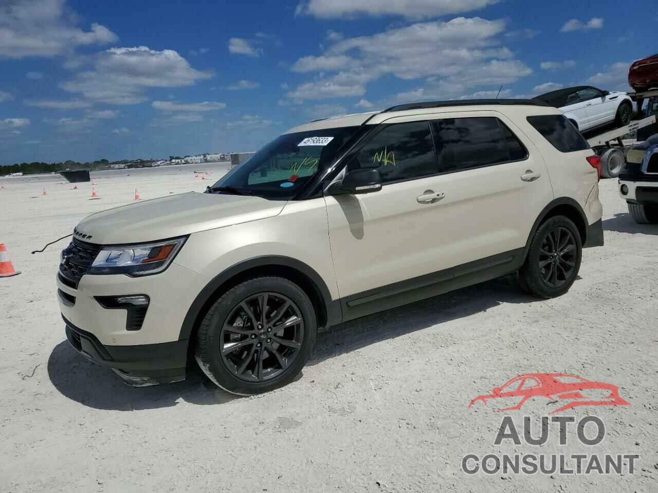 FORD EXPLORER 2018 - 1FM5K7D86JGA52312