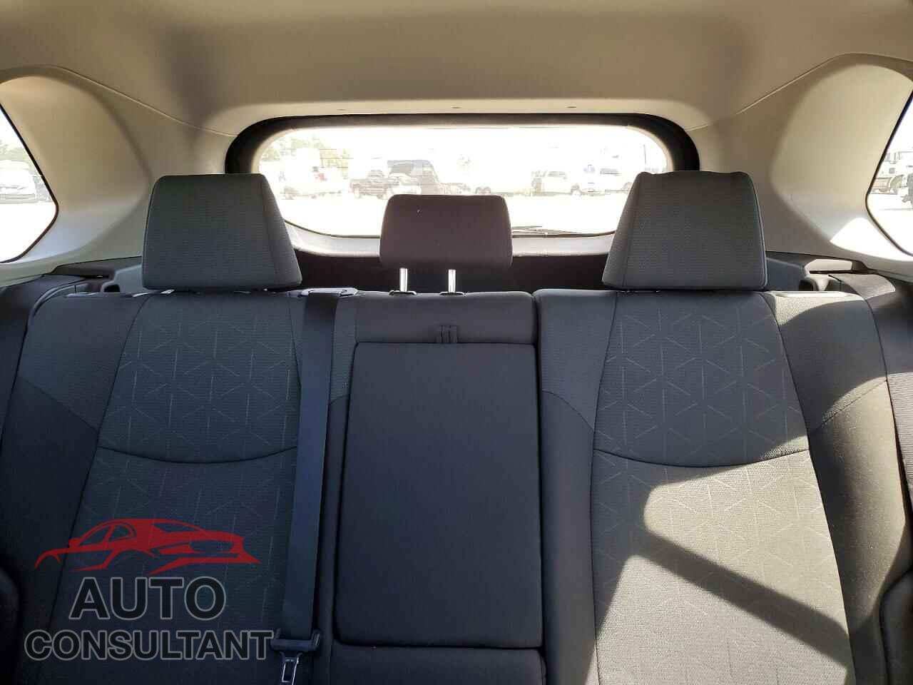 TOYOTA RAV4 2025 - 2T3W1RFV2SC308205