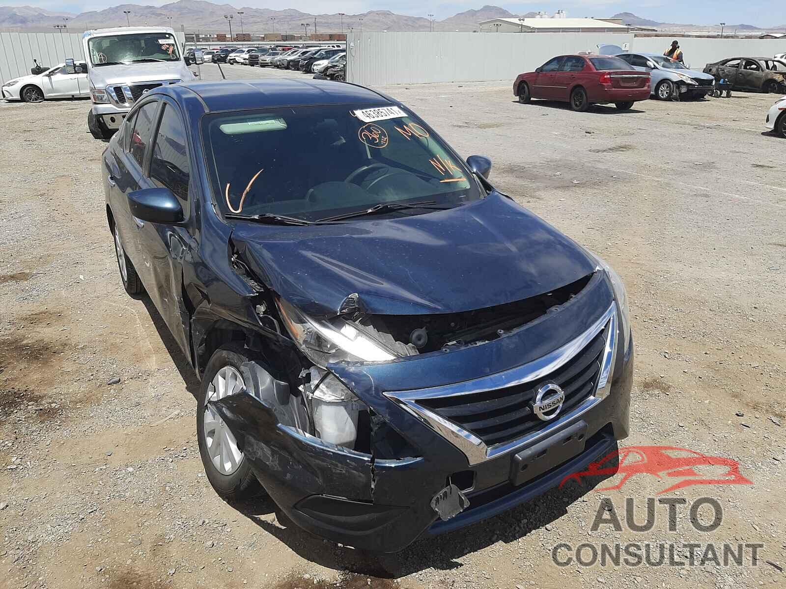 NISSAN VERSA 2017 - 3N1CN7AP4HL829416