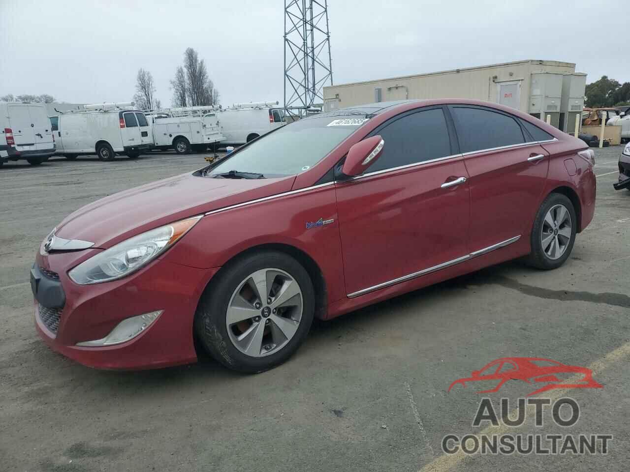 HYUNDAI SONATA 2012 - KMHEC4A48CA026846